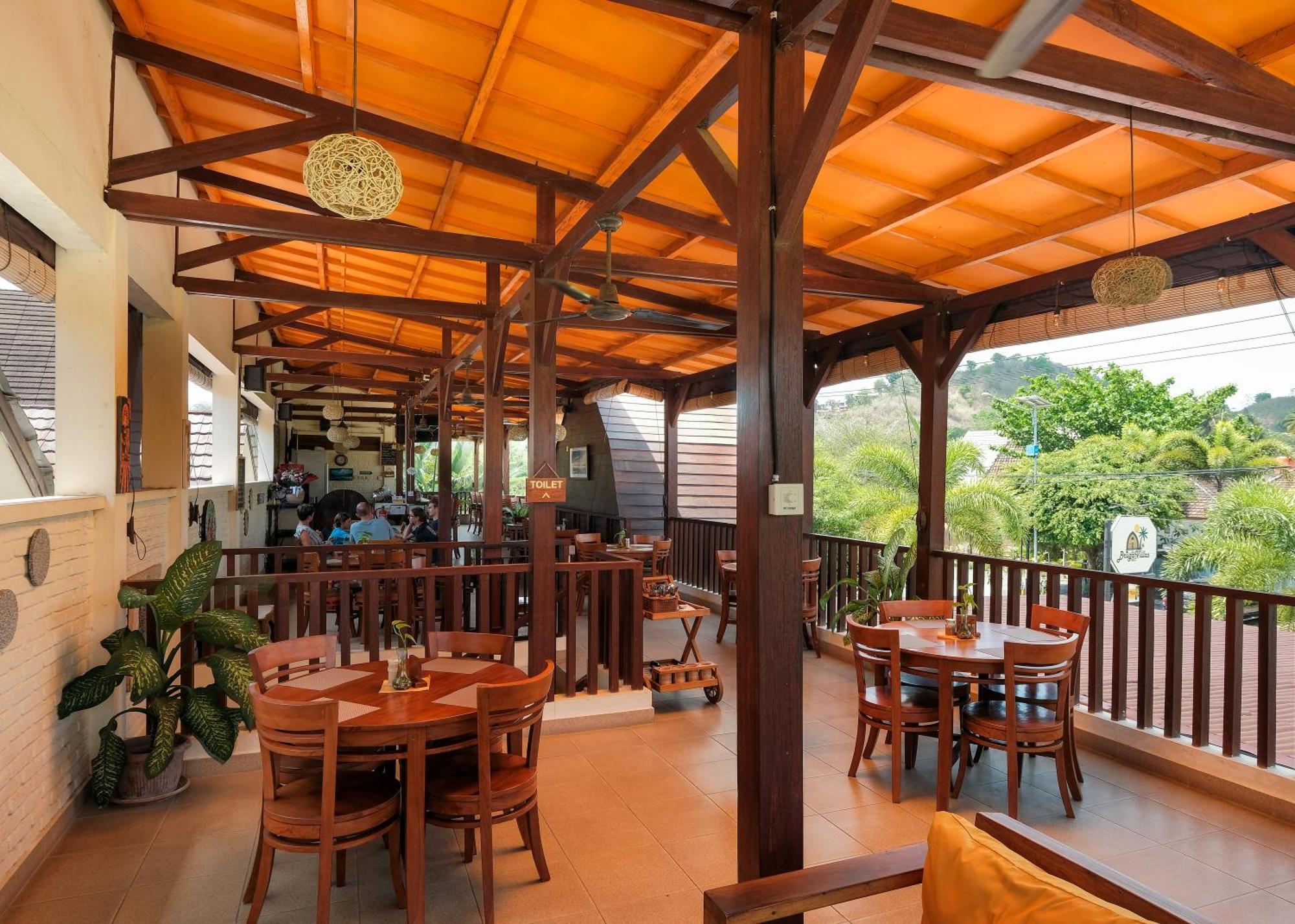 Bruga Villas Restaurant And Spa Selong Belanak Exterior photo